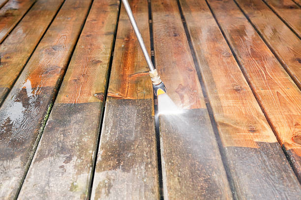 Why Choose Our Certified Pressure Washing Experts for Your Project Needs in Geistown, PA?